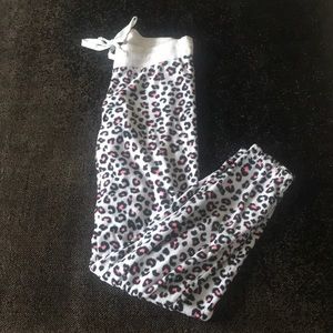 Aeropostale Live Love Dream leopard print pj pant